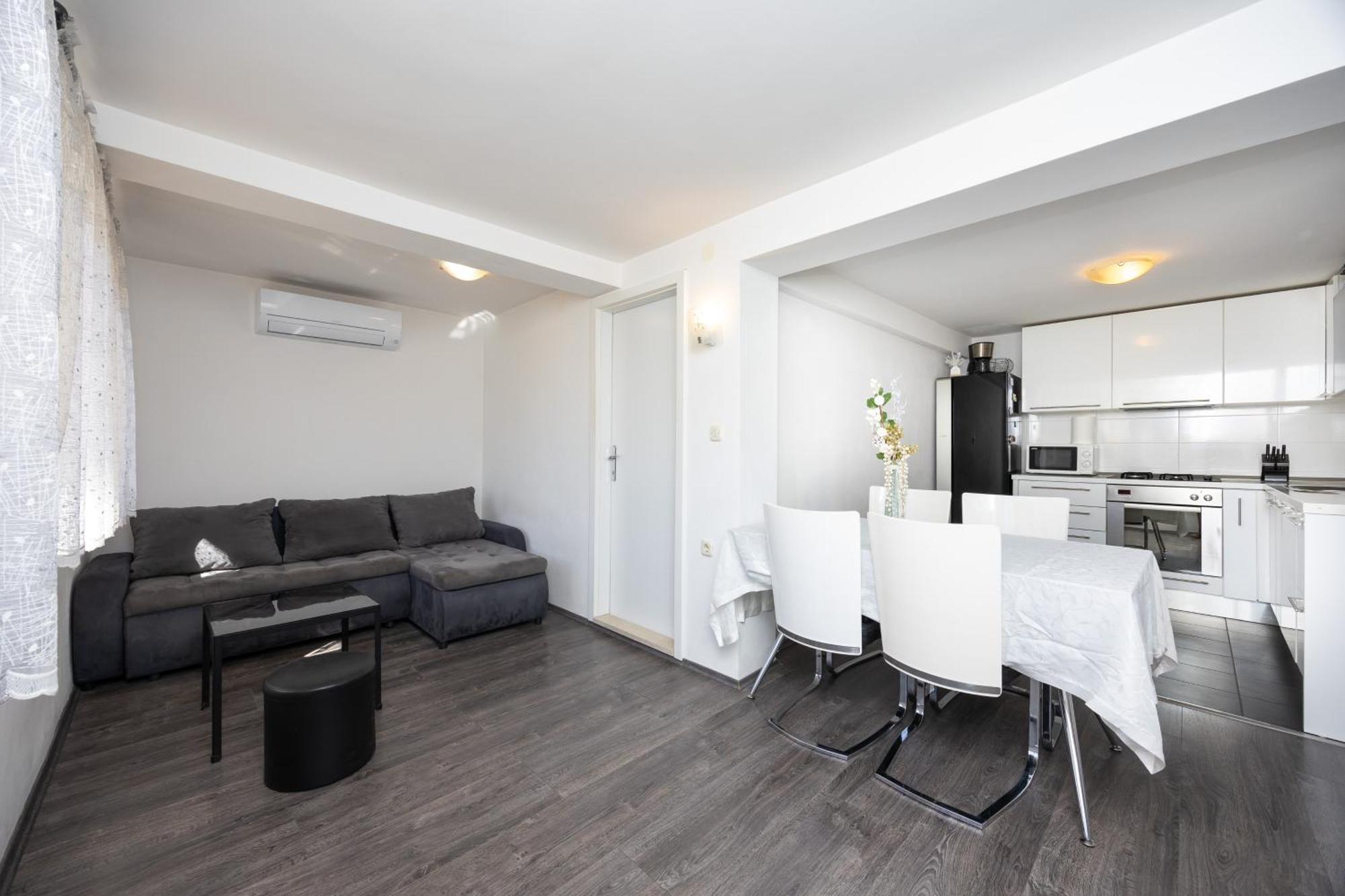 Apartments Marija Spalato Esterno foto