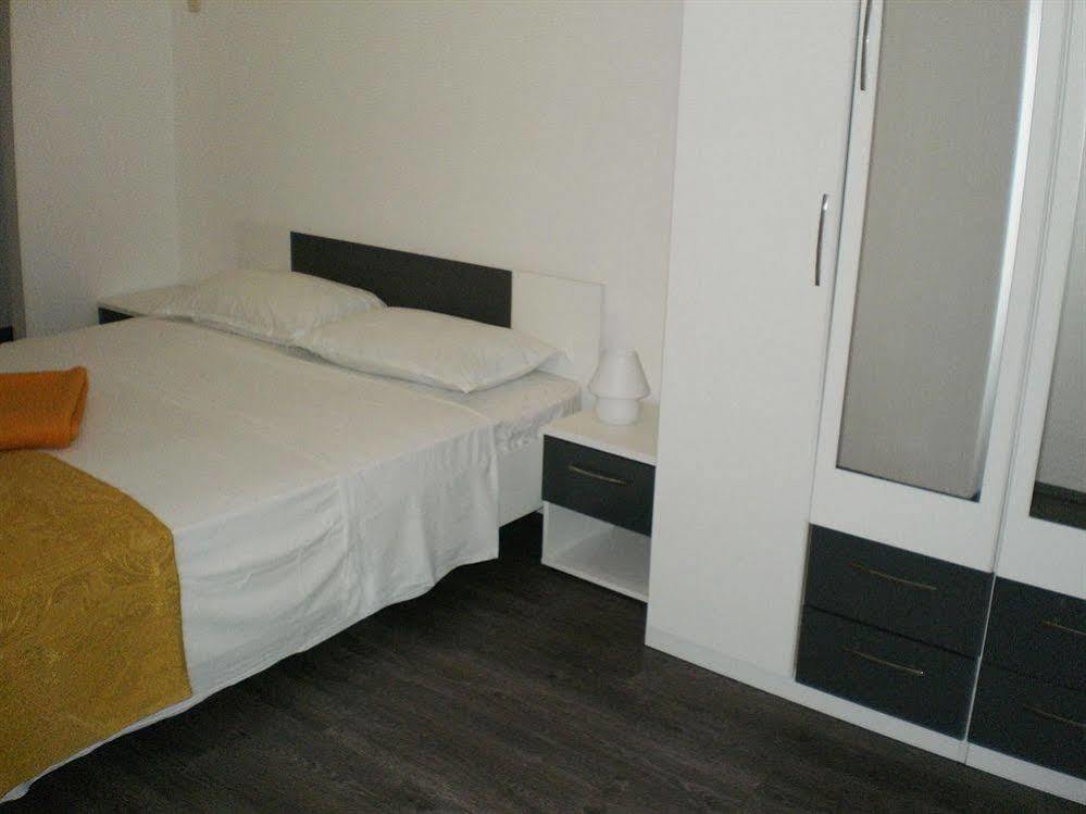 Apartments Marija Spalato Esterno foto